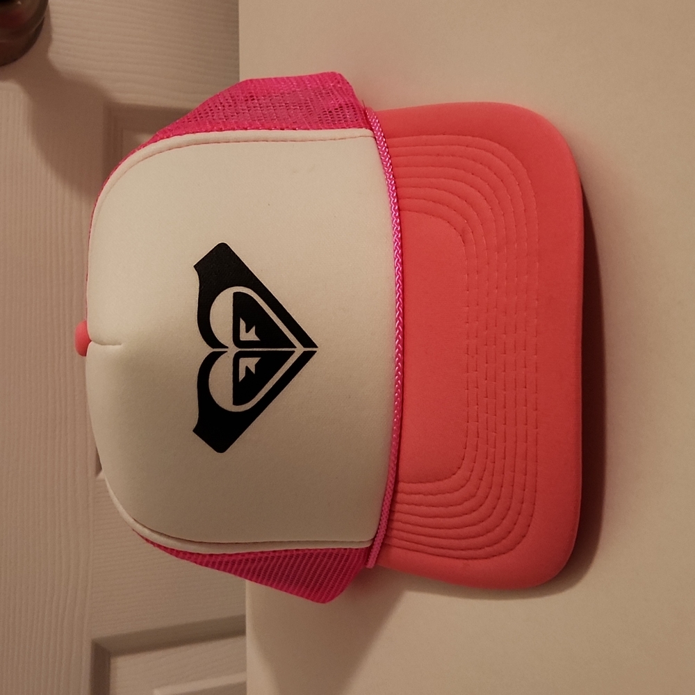 Neon pink and white Roxy snapback trucker hat otto collection